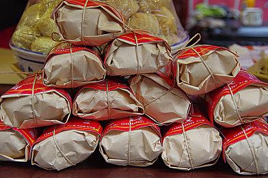 《完美黑暗》实机预告片公布 正式发售或尚需时日